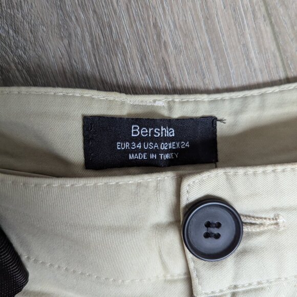Bershka Pants - Picture 3 of 3